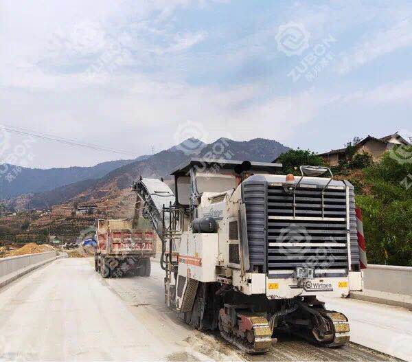 W2000型銑刨機(jī)安全技術(shù)應(yīng)用